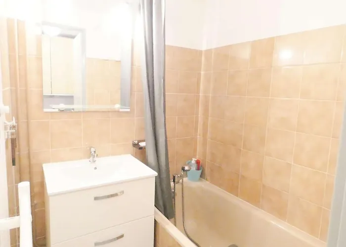 T2 Avec Balcon Pour 4 Pers - - Sud-est Avec Parking Et Casier A - Fr-1-457-332 شقة